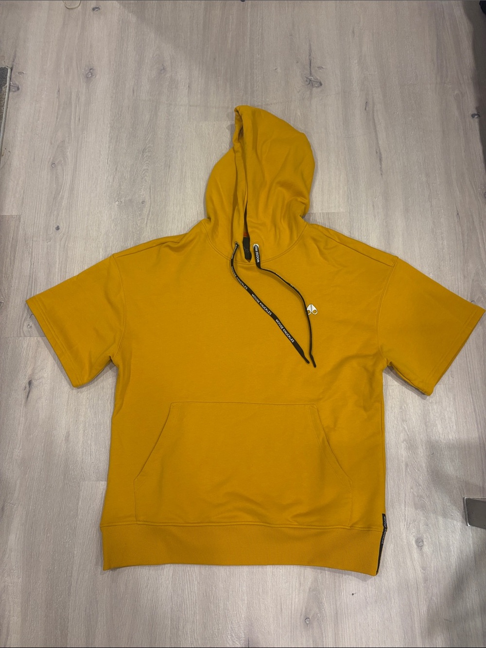 Moose Knuckles Mens Short-Sleeve Hooded Crewneck in Mustard Yellow